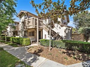39 Rockwood #23 Irvine CA 92614 | MLS #OC26217641 45 MLS #OC26217641 image #0