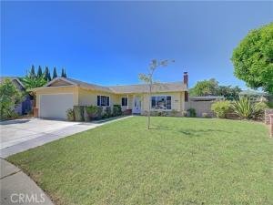 MLS #OC26217684 image #0