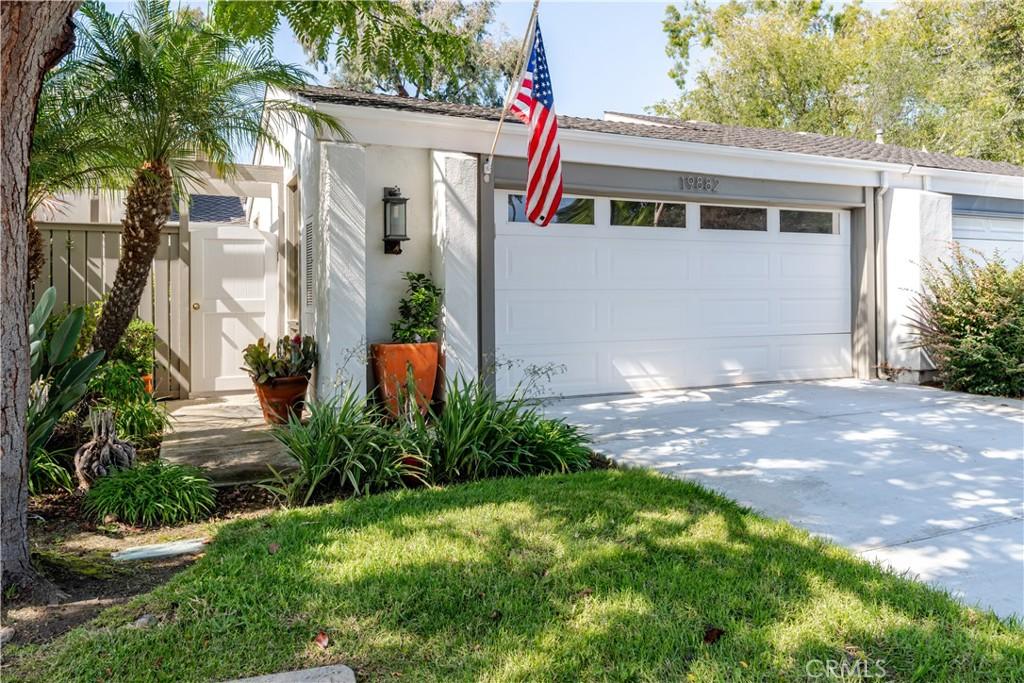 MLS #OC26217929 image #0