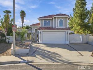 MLS #OC26217970 image #0