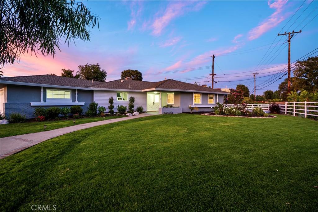 MLS #OC26217980 image #0