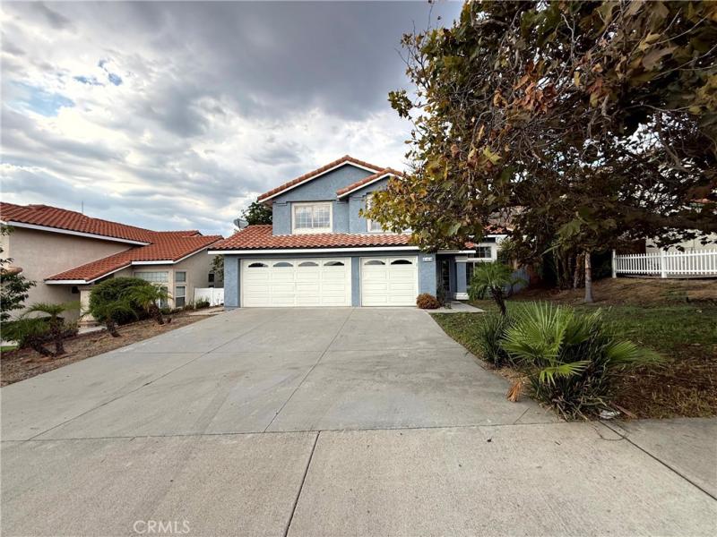 MLS #OC26218050 image #0