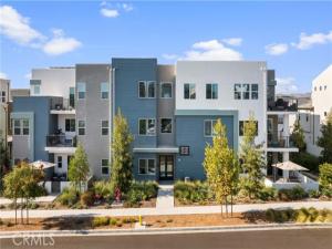 MLS #OC26218075 image #0