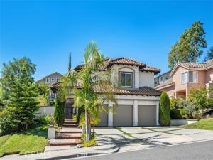 MLS #OC26218154 image #0