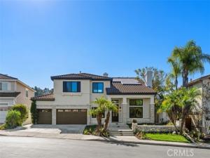 MLS #OC26218238 image #0