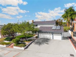 MLS #OC26218272 image #0