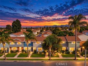 MLS #OC26218381 image #0