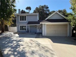 MLS #OC26218425 image #0