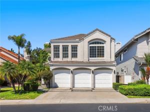 MLS #OC26218442 image #0