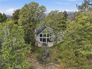 MLS #OC26218568 image #0