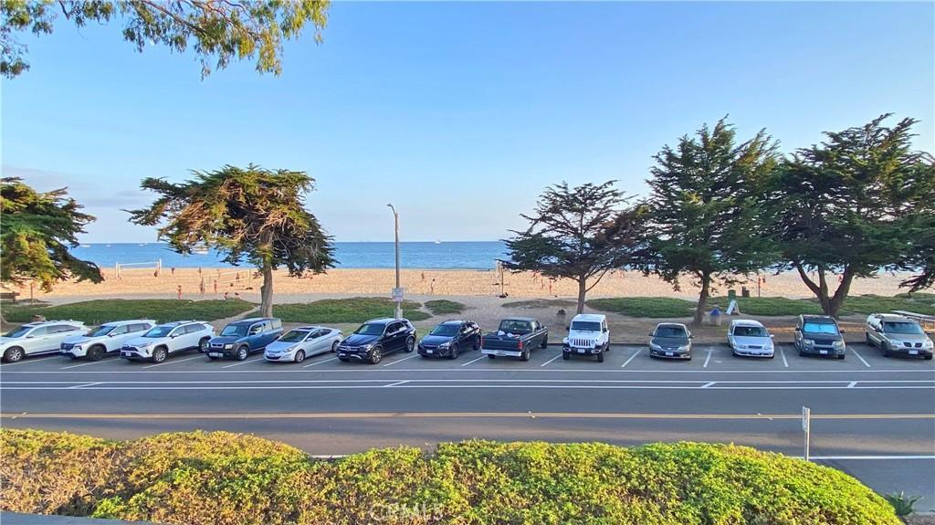 MLS #OC26218608 image #0
