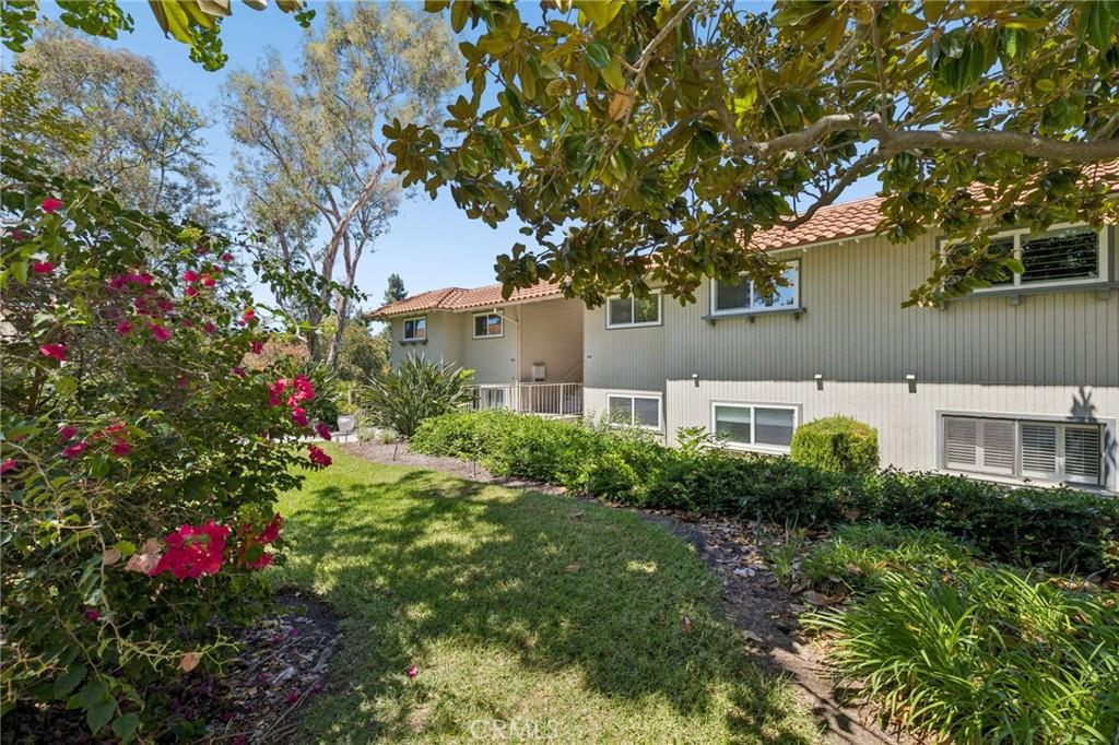 MLS #OC26218659 image #0