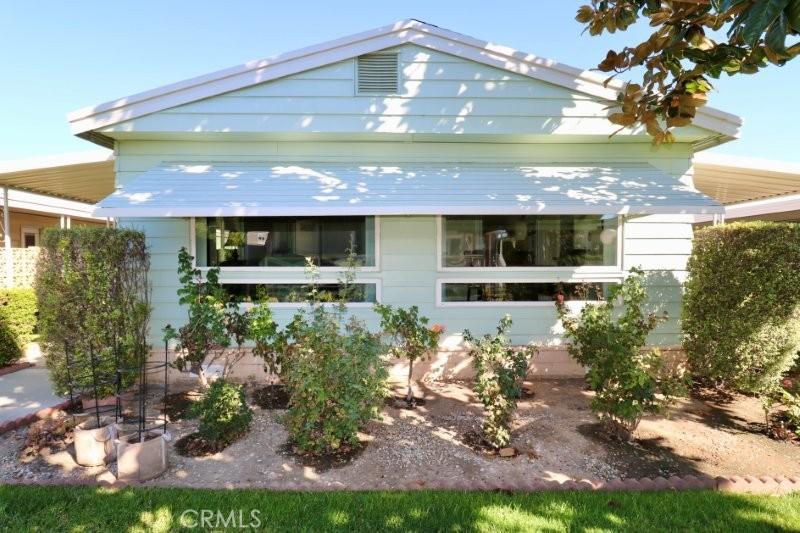 MLS #OC26218708 image #0