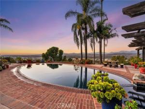 MLS #OC26218882 image #0