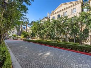 MLS #OC26219003 image #0