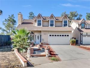 MLS #OC26219292 image #0
