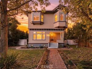 MLS #OC26219388 image #0