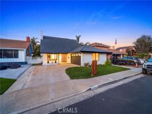 MLS #OC26219389 image #0