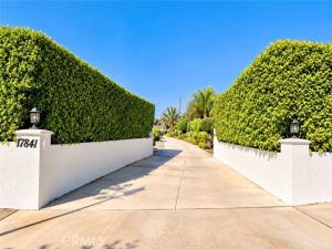MLS #OC26219620 image #0