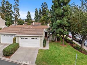 MLS #OC26219629 image #0