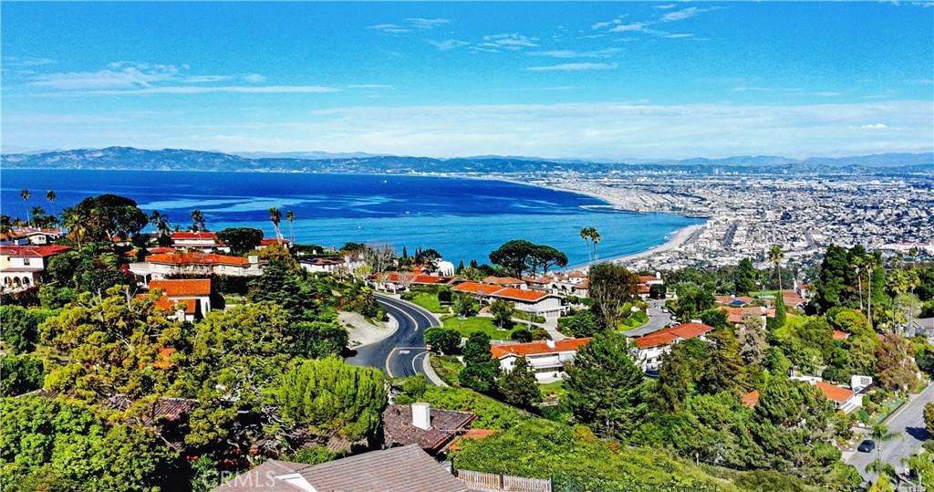MLS #OC26131715 image #0