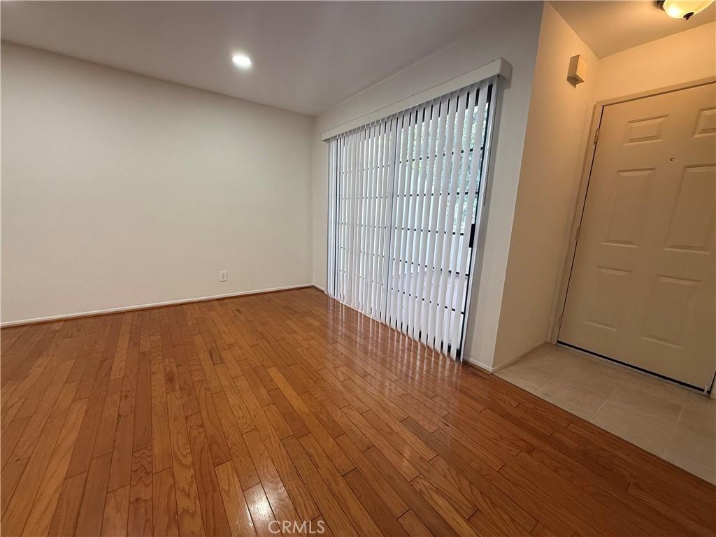 MLS #OC26193635 image #0