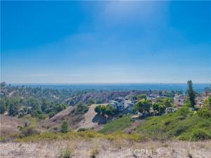 MLS #OC26220380 image #0