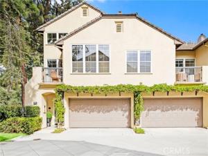 MLS #OC26220444 image #0