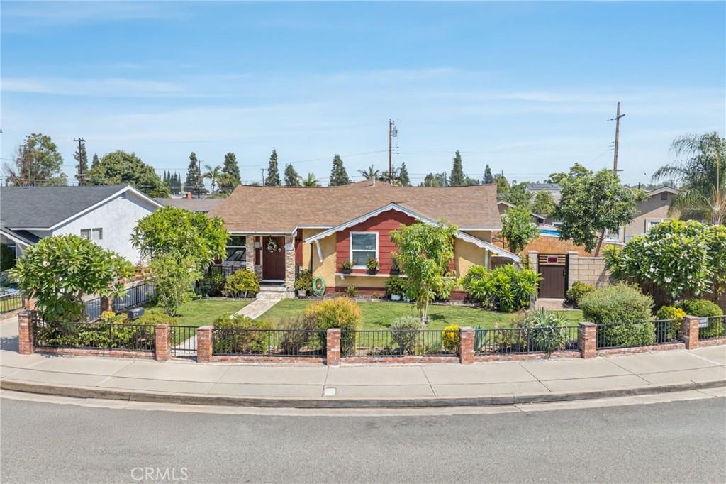 MLS #OC26220697 image #0