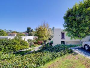 MLS #OC26221190 image #0