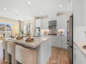 MLS #OC26221288 image #0