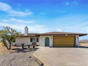 MLS #OC26221316 image #0