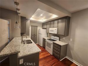 MLS #OC26221535 image #0