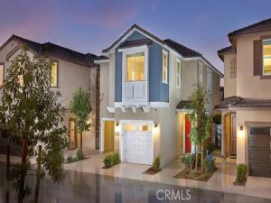 MLS #OC26221619 image #0