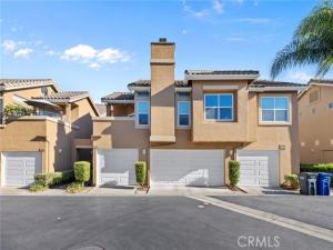 MLS #OC26222009 image #0