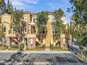 MLS #OC26222048 image #0