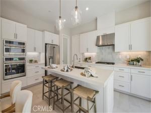MLS #OC26222189 image #0