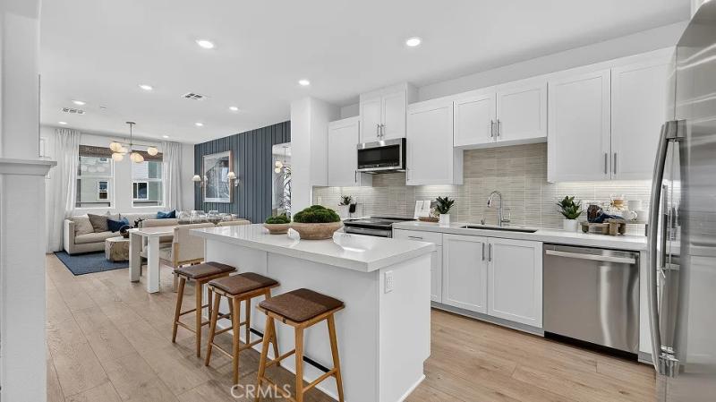 500 Park DR #114 Carson CA 90745 | MLS #OC26222213 45 MLS #OC26222213 image #0