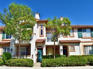 MLS #OC26222305 image #0