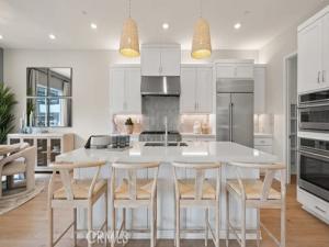 MLS #OC26222357 image #0