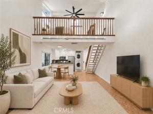 MLS #OC26222427 image #0