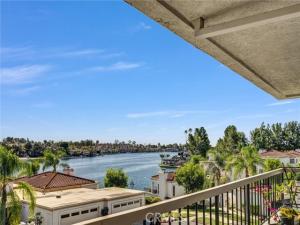 MLS #OC26222532 image #0