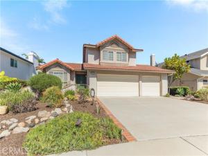 MLS #OC26222776 image #0