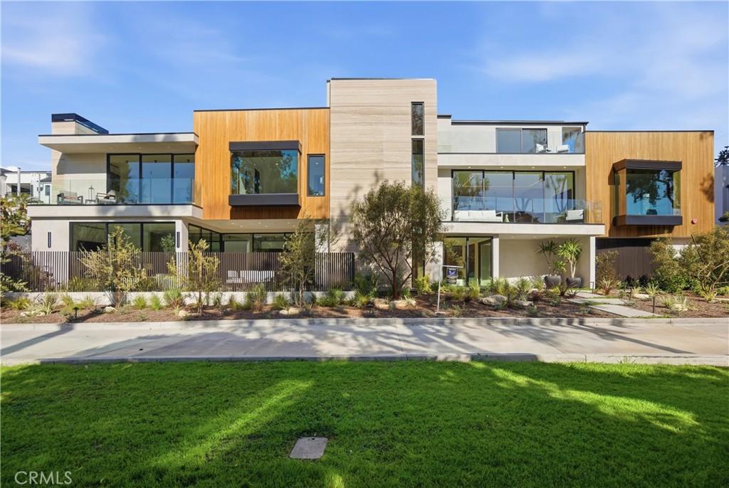 2910 Bayside Corona del Mar CA 92625 | MLS #OC26187004 79 MLS #OC26187004 image #0