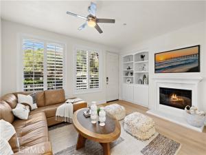 MLS #OC26222967 image #0