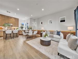 MLS #OC26223173 image #0