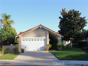 MLS #OC26223186 image #0