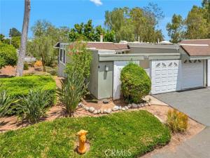 MLS #OC26224049 image #0