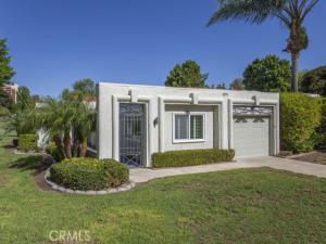 MLS #OC26224436 image #0