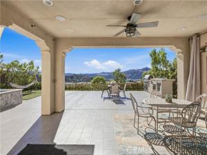 MLS #OC26224463 image #0